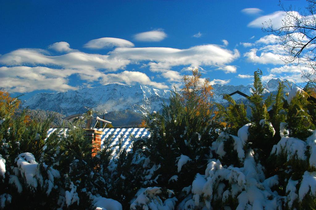 Landhaus Alpenblick Lejlighed Garmisch-Partenkirchen Værelse billede